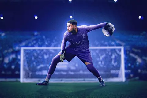 لتدعيم حراسة المرمى.. الهلال السعودي يتعاقد مع الفرنسي ماتيو باتويي